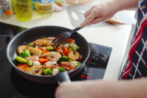 How to Reheat Food Without a Microwave